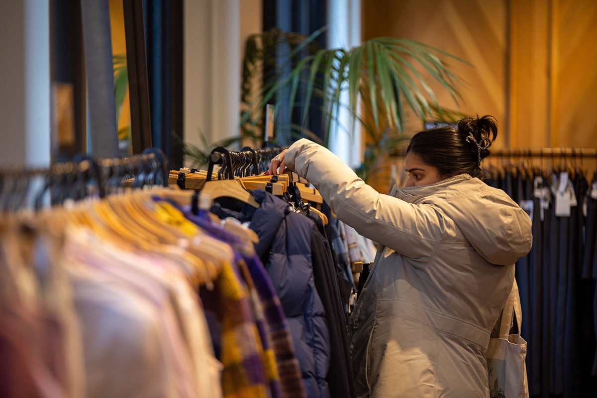 Photo: A shopper inside an Aritzia store in the Soho neighborhood of New York City on January 22, 2024. Photographer: Shelby Knowles/Bloomberg