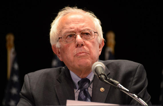 Photo: Senator Bernie Sanders at a town hall on January 5, 2016.