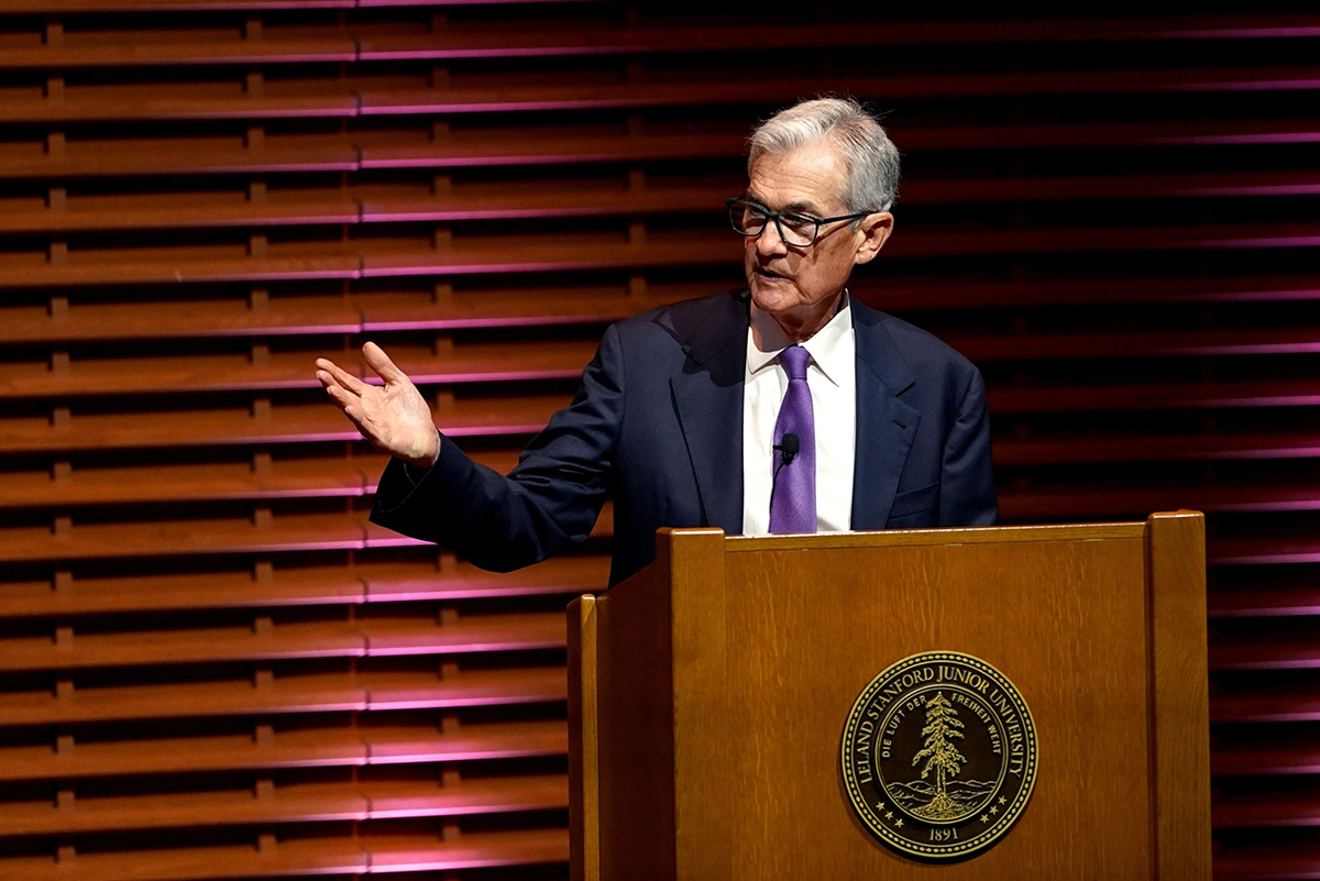 Photo: Jerome Powell, chairman of the U.S. Federal Reserve, speaks during Stanford's 2024 Business, Government, and Society forum in Stanford, California, on April 3, 2024. Photographer: Loren Elliott/Bloomberg
