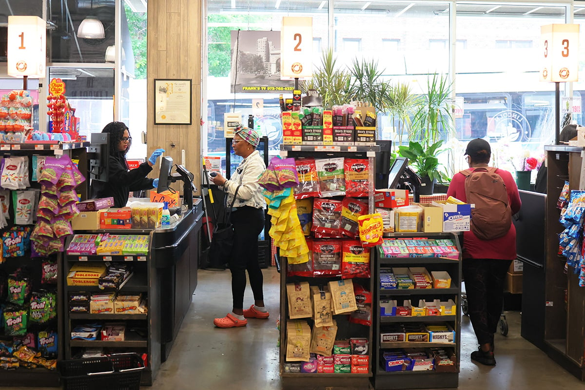 Photo: People shop at Lincoln Market on June 12, 2023, in the Prospect Lefferts Gardens neighborhood in the Brooklyn borough of New York City. (Photo by Michael M. Santiago/Getty Images.)