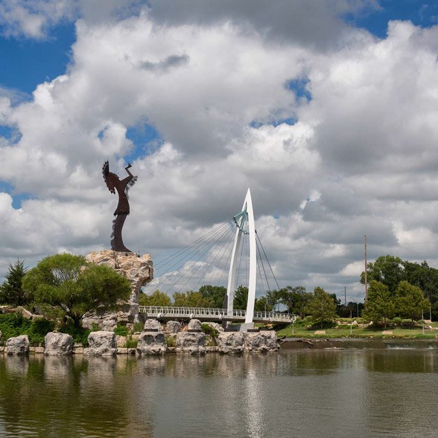 10_Kansas_Wichita_Plains_Sculpture_Shutter_640x640