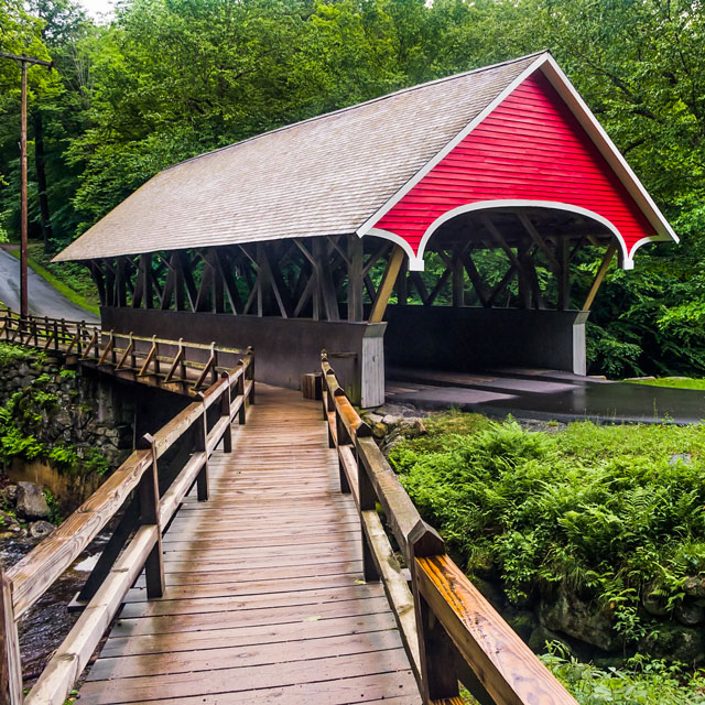 9_New_Hampshire_Covered_Bridge_Shutter_640x640