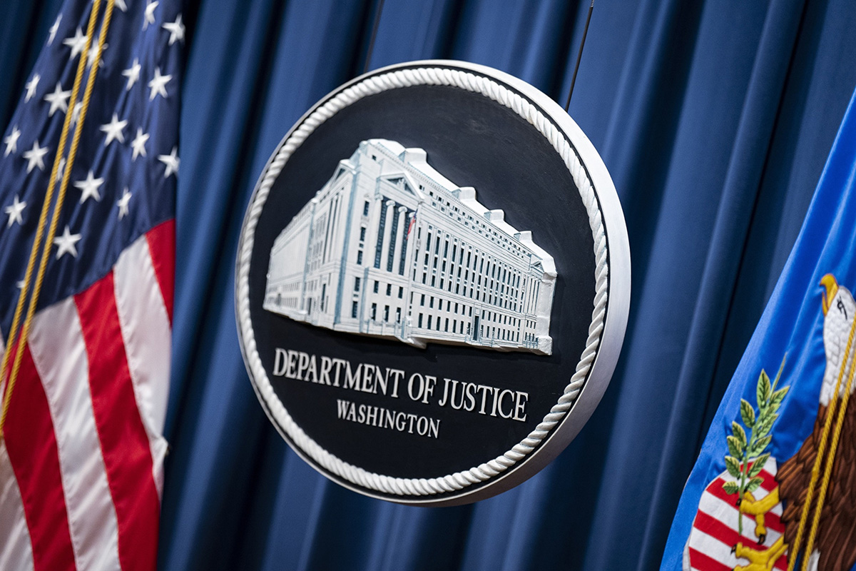 Photo: The seal of the Department of Justice in Washington, D.C., on October 24, 2022.
