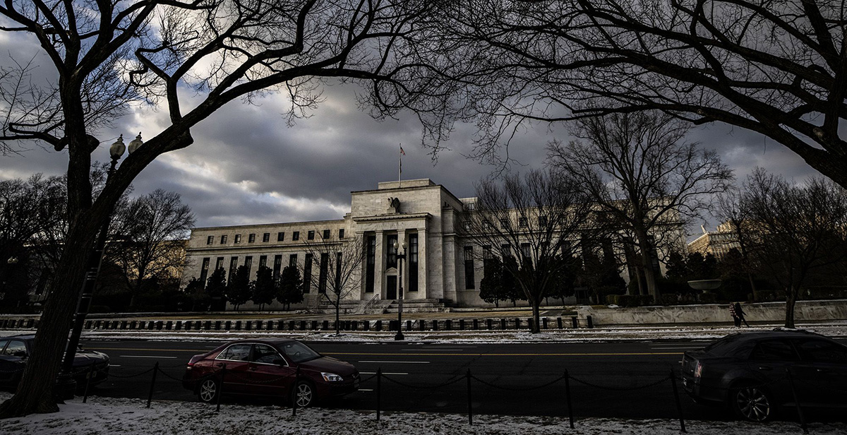 Photo: The Marriner S. Eccles Federal Reserve building in Washington, D.C. Photographer: Samuel Corum/Bloomberg