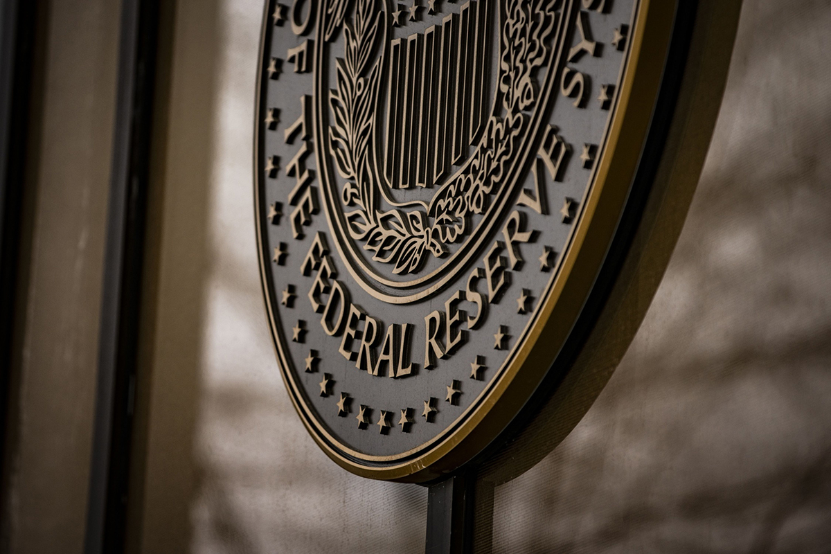 Photo: The seal of the U.S. Federal Reserve Board of Governors.