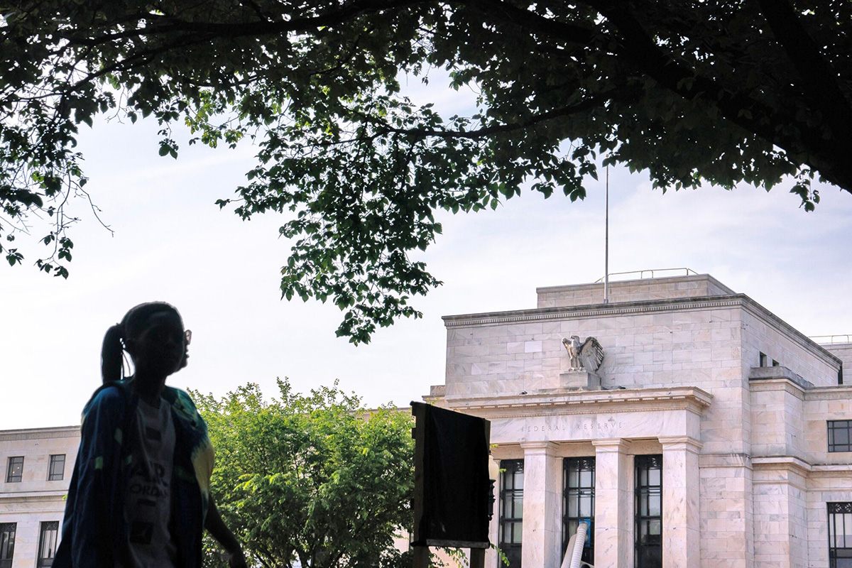 Photo: The Marriner S. Eccles Federal Reserve building in Washington, DC. Photographer: Nathan Howard/Bloomberg.