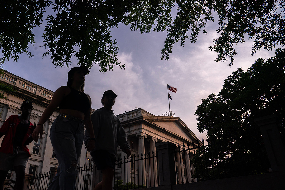 Photo: The U.S. Treasury building in Washington, D.C.